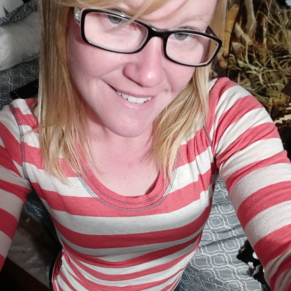 Meet your Posher, Lauren